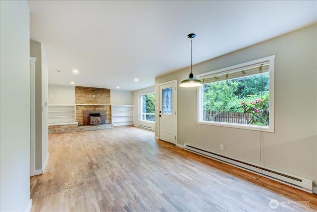 18115 185th Avenue NE, Woodinville, WA 98072