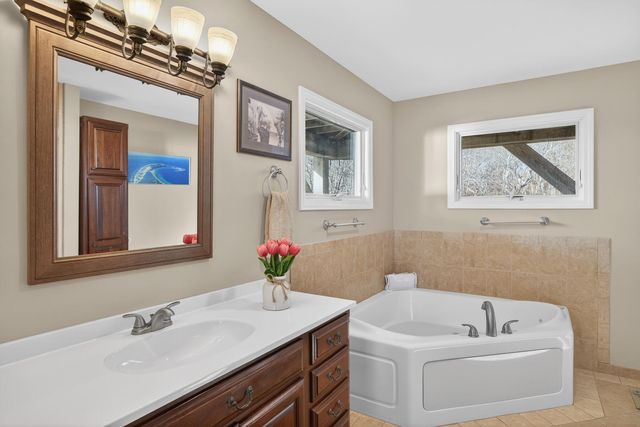 724 Commercial Street, Provincetown, MA 02657