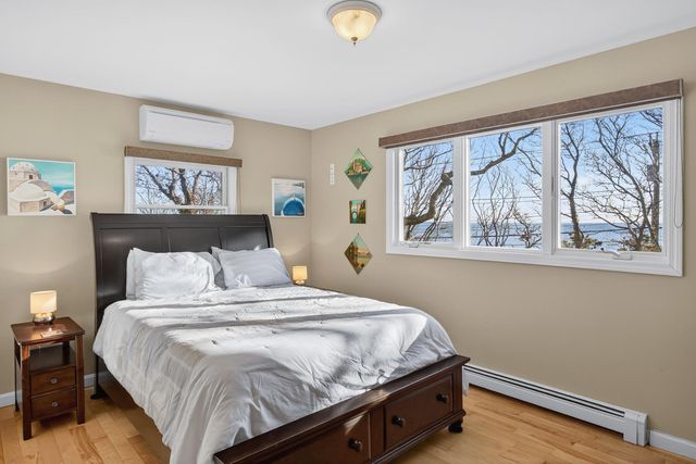 724 Commercial Street, Provincetown, MA 02657