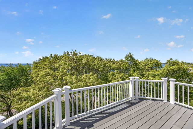 724 Commercial Street, Provincetown, MA 02657