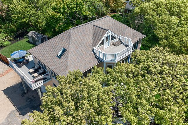 724 Commercial Street, Provincetown, MA 02657
