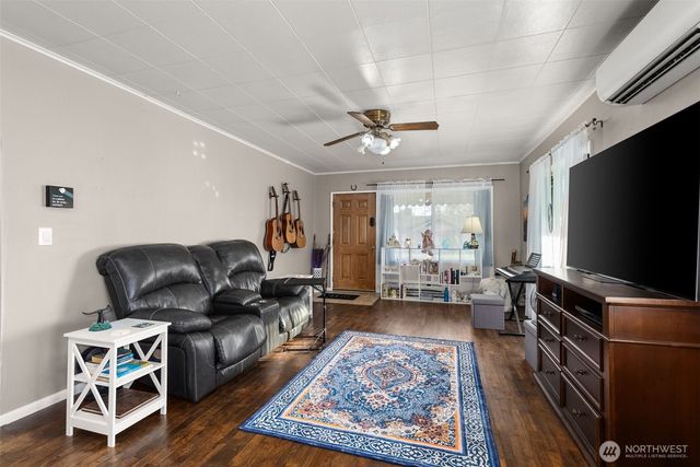 90 SW 12th Street, Chehalis, WA 98532