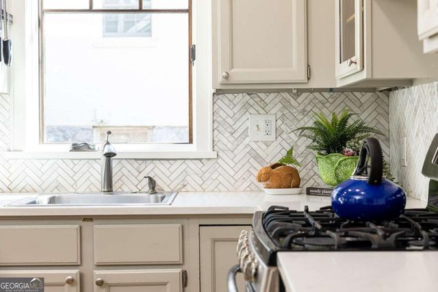 2653 Sharondale Circle NE, Atlanta, GA 30305