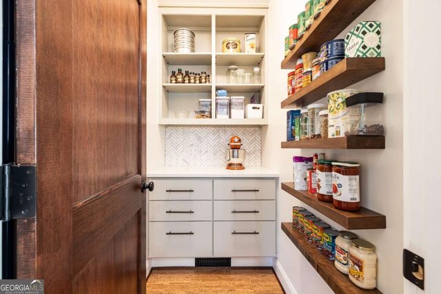 2653 Sharondale Circle NE, Atlanta, GA 30305