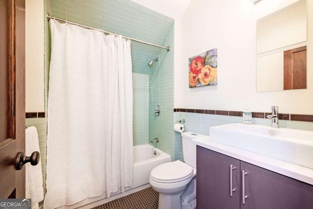 2653 Sharondale Circle NE, Atlanta, GA 30305