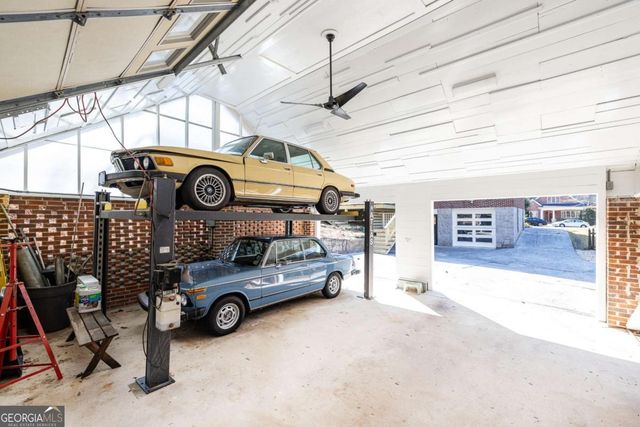 2653 Sharondale Circle NE, Atlanta, GA 30305