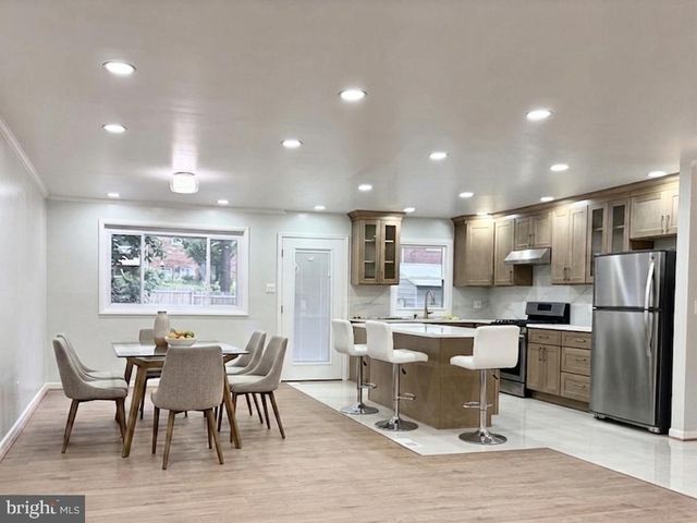 11204 MARKWOOD DR, Silver Spring, MD 20902