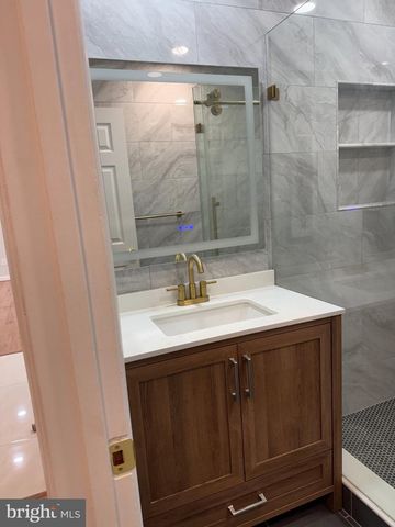 11204 MARKWOOD DR, Silver Spring, MD 20902