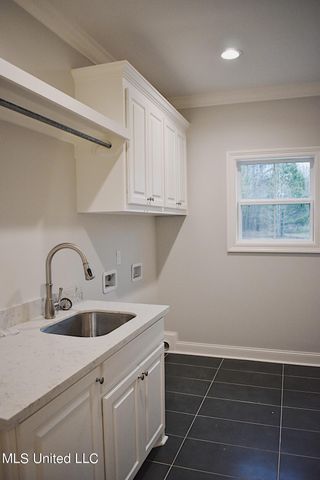 127 Salus Bend, Clinton, MS 39056