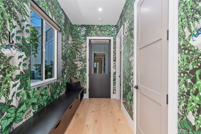 175 Costa Mesa, Costa Mesa, CA 92627