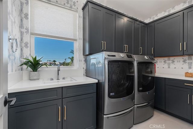 175 Costa Mesa, Costa Mesa, CA 92627
