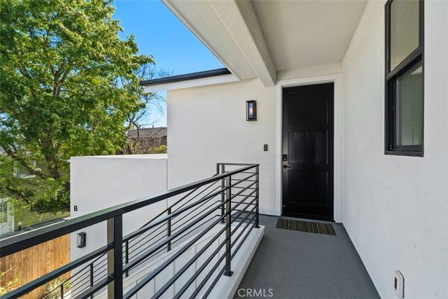 175 Costa Mesa, Costa Mesa, CA 92627