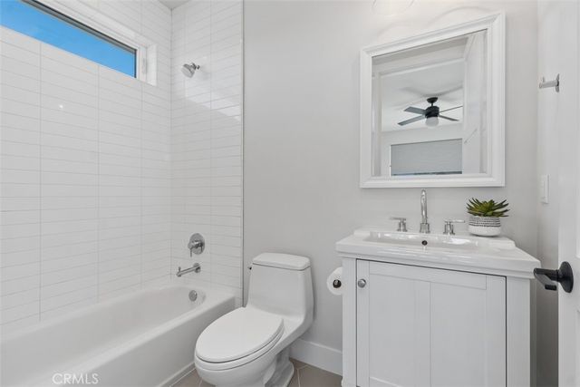 175 Costa Mesa, Costa Mesa, CA 92627