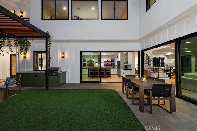 175 Costa Mesa, Costa Mesa, CA 92627