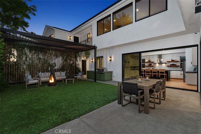 175 Costa Mesa, Costa Mesa, CA 92627