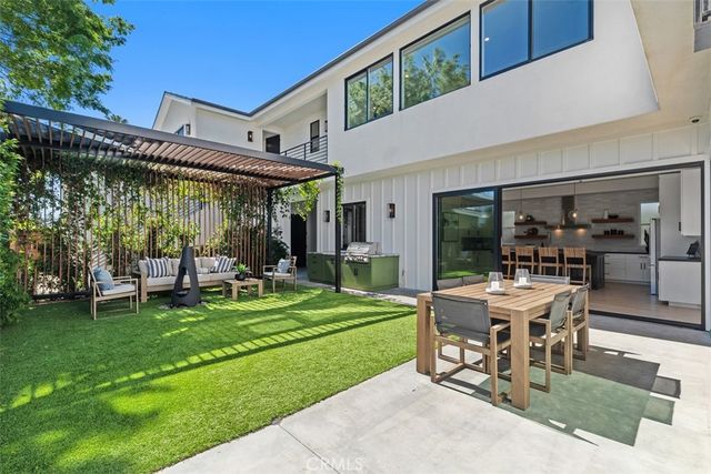 175 Costa Mesa, Costa Mesa, CA 92627
