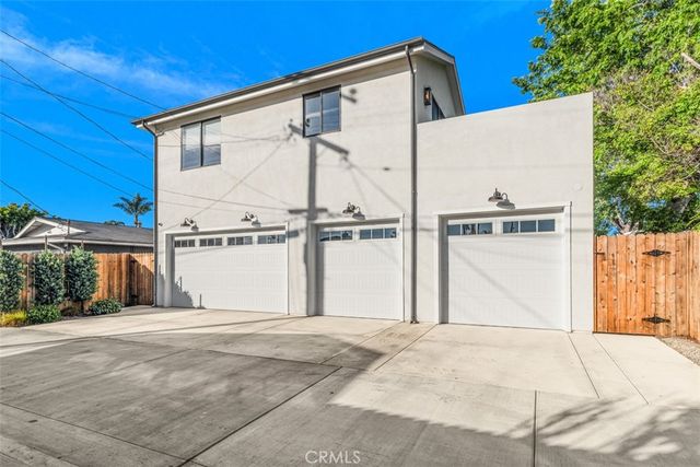 175 Costa Mesa, Costa Mesa, CA 92627