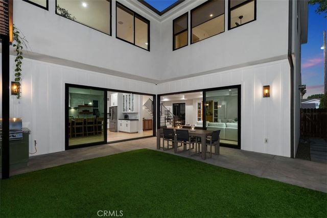 175 Costa Mesa, Costa Mesa, CA 92627