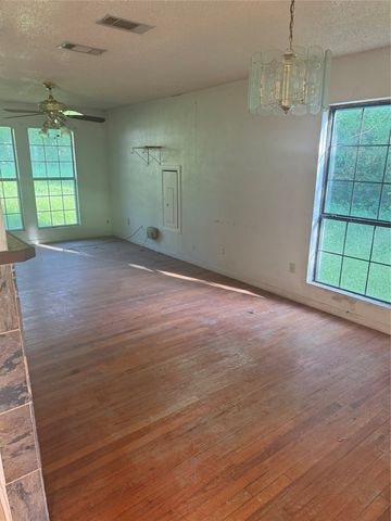 4621 Lake Park Drive, The Colony, TX 75056