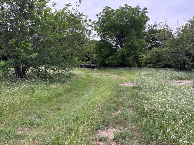4621 Lake Park Drive, The Colony, TX 75056