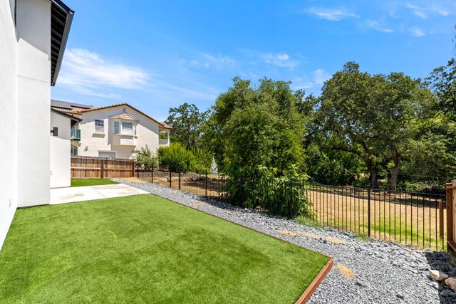 4755 Racetrack Rd, Rocklin, CA 95677
