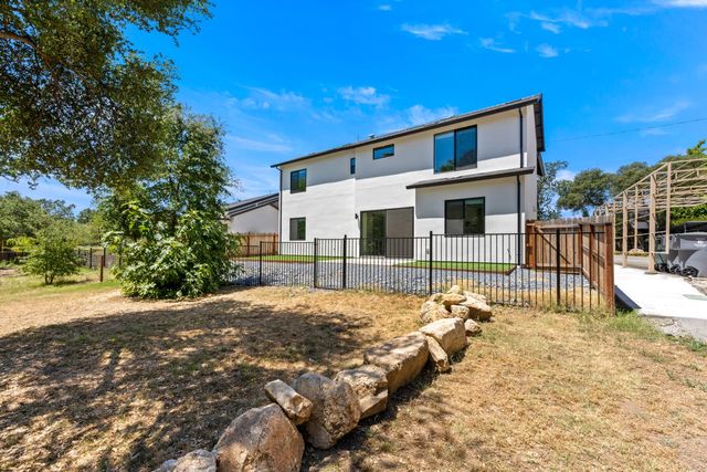 4755 Racetrack Rd, Rocklin, CA 95677