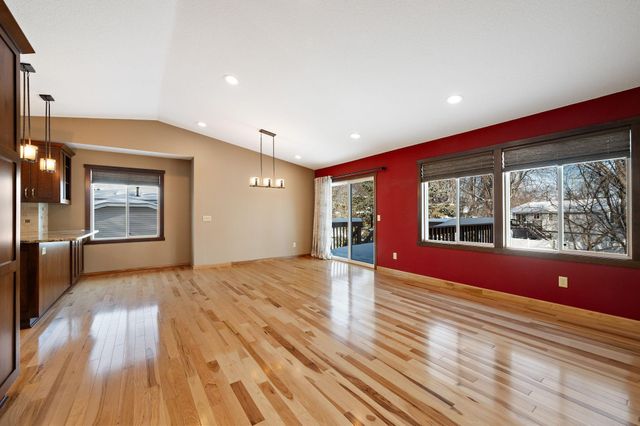 7606 116th Avenue N, Champlin, MN 55316