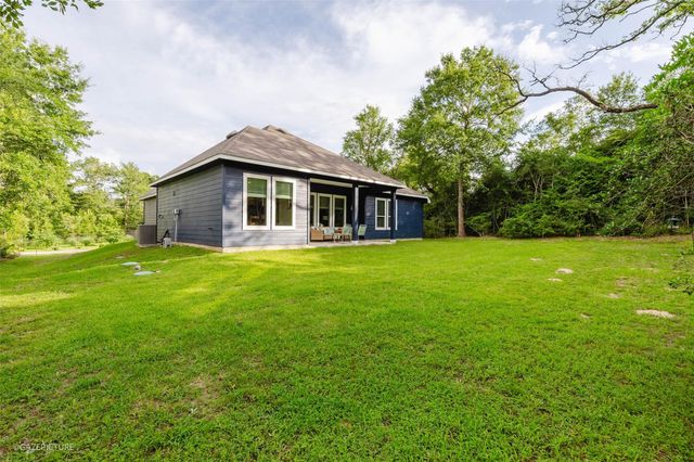 26600 Doe Lane, Hempstead, TX 77445