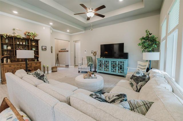 26600 Doe Lane, Hempstead, TX 77445