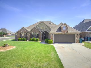 11721 Cherry Point Lane, Yukon, OK 73099