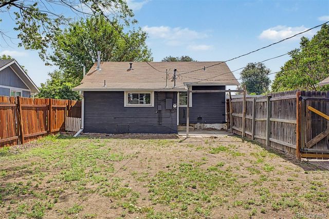 2963 S Fox Street, Englewood, CO 80110