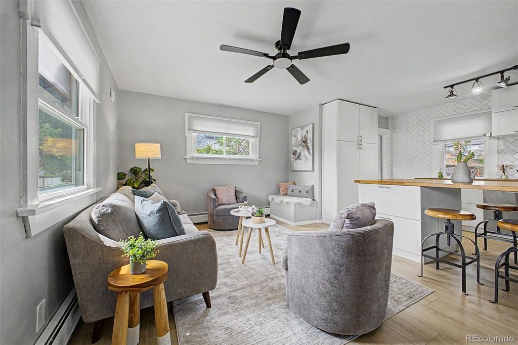 2963 S Fox Street, Englewood, CO 80110