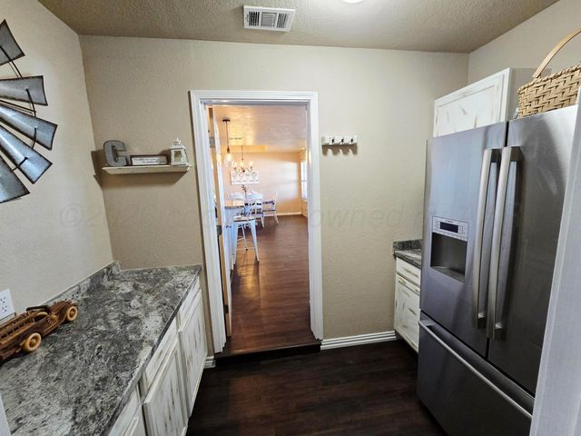 1121 Elmore Street, Borger, TX 79007