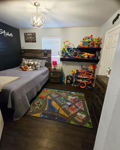 1121 Elmore Street, Borger, TX 79007