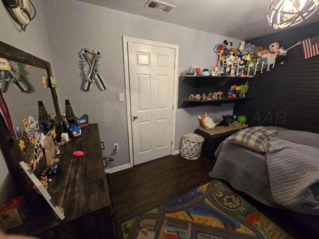 1121 Elmore Street, Borger, TX 79007