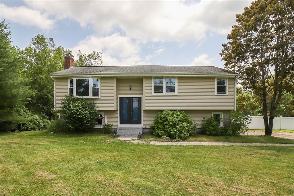 150 Federal Hill Road, Oxford, MA 01540