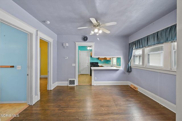 3809 Almeda Drive, Toledo, OH 43612