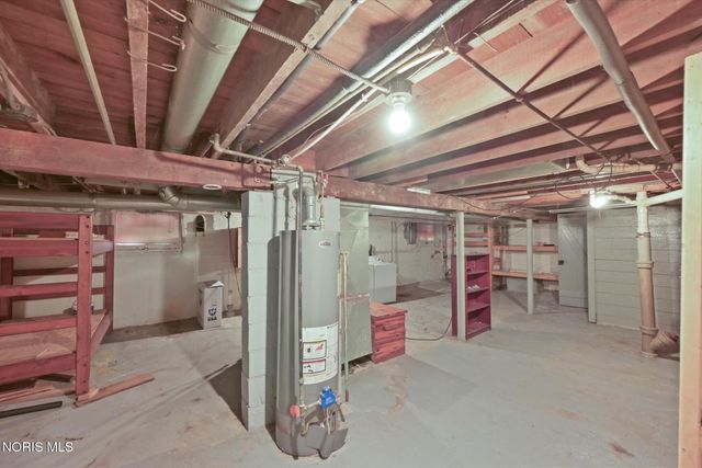 3809 Almeda Drive, Toledo, OH 43612
