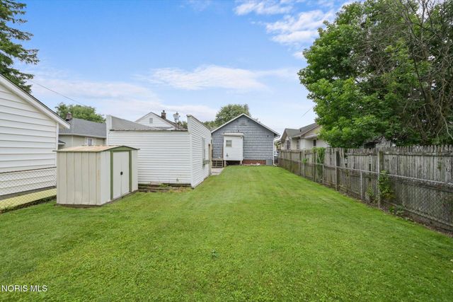 3809 Almeda Drive, Toledo, OH 43612