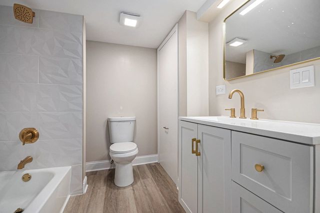 26 E 157th Street, South Holland, IL 60473