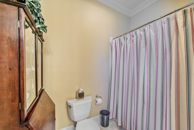 368 Tulip Dr, Houma, LA 70360