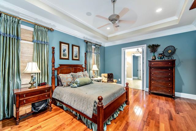 368 Tulip Dr, Houma, LA 70360