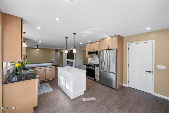 3634 Corey Road, Toledo, OH 43615