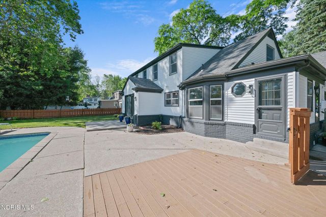 3634 Corey Road, Toledo, OH 43615