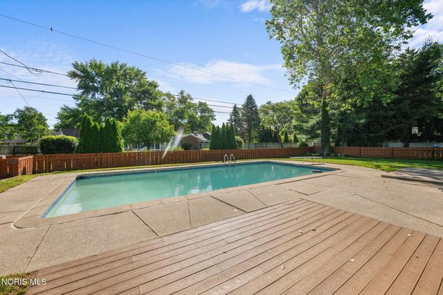 3634 Corey Road, Toledo, OH 43615