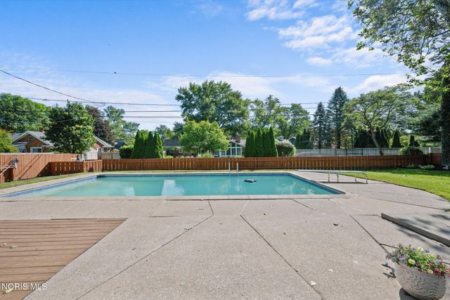3634 Corey Road, Toledo, OH 43615