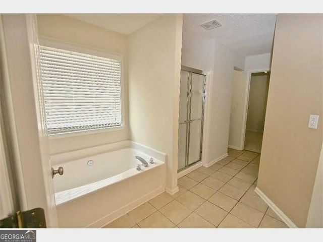 9020 Friarbridge Drive, Suwanee, GA 30024