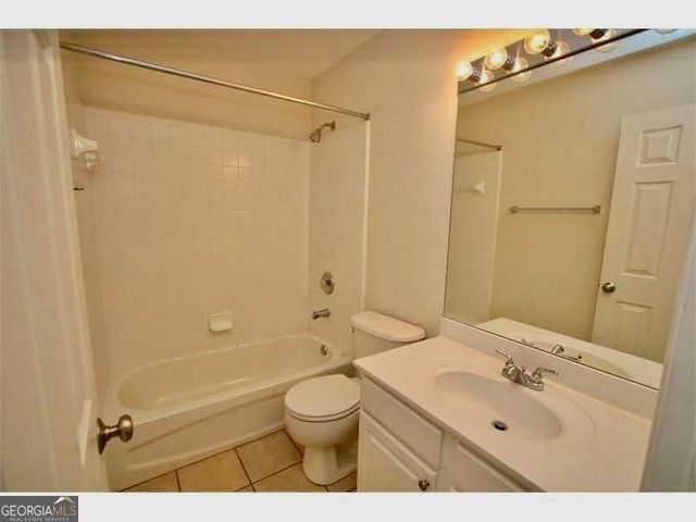 9020 Friarbridge Drive, Suwanee, GA 30024