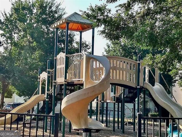 9020 Friarbridge Drive, Suwanee, GA 30024