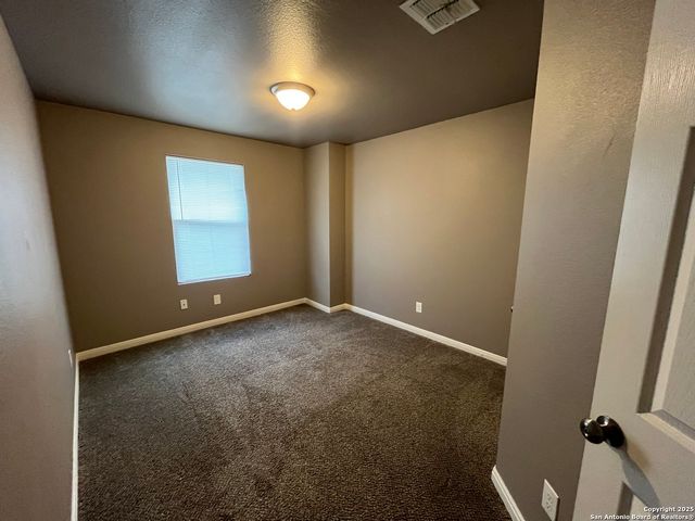 8807 ARABIAN KING, Converse, TX 78109